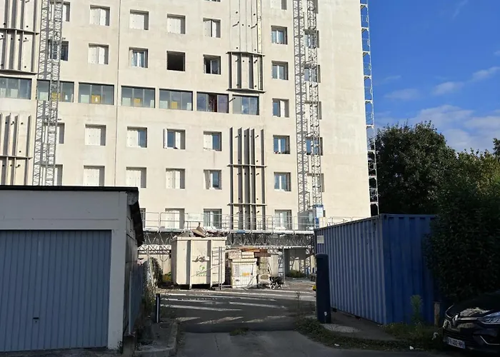 Merig'home Bd Climatisee Dans Maison Avec Piscine Au Calme En Ville, Sdb & Toilettes Prives Angouleme